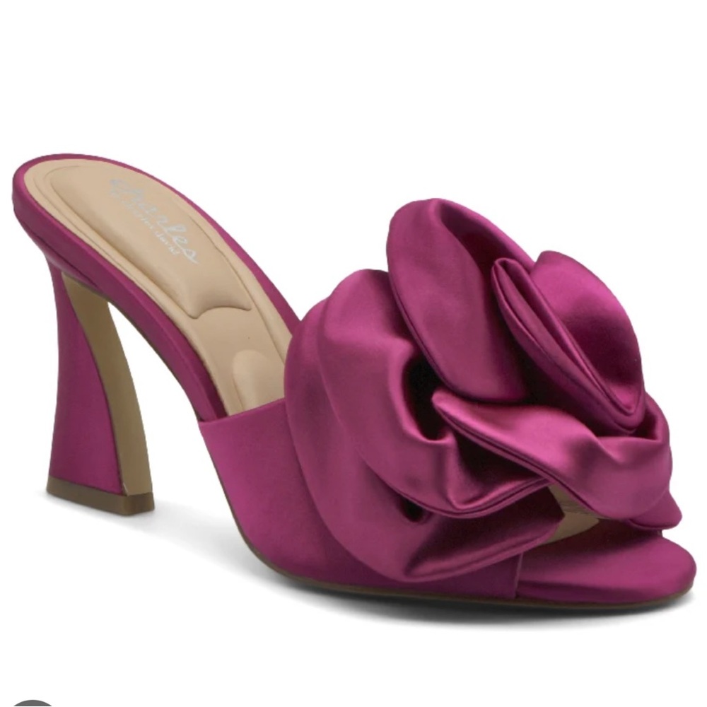 Charles by Charles David flower magenta pumps with sculptured heel